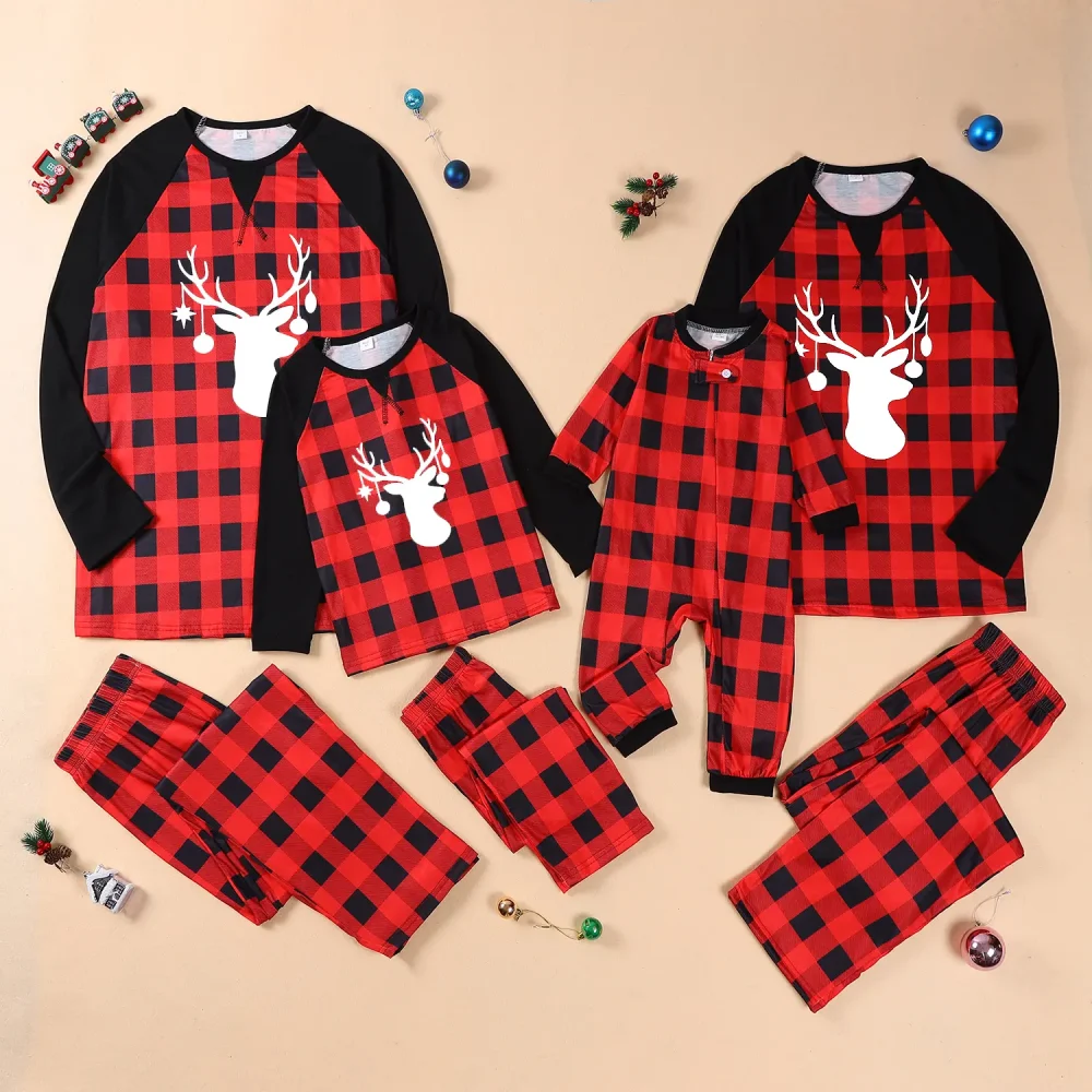 The Cozy Christmas Reindeer Family Pajamas 28