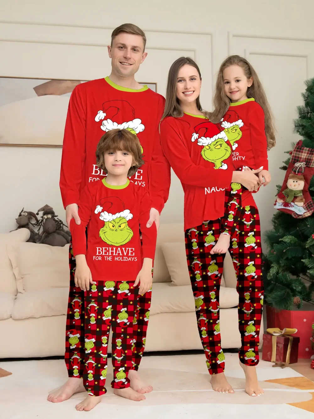 pijama navideño a juego del grinch 9